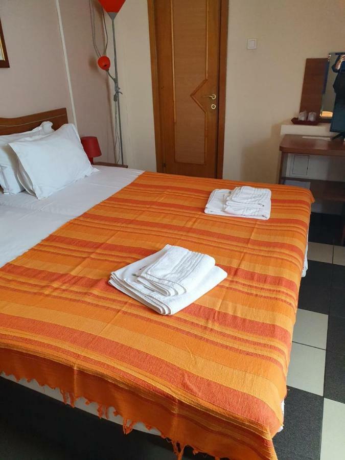 Aparthotel Tranzitbeds*** à Bucarest Extérieur photo